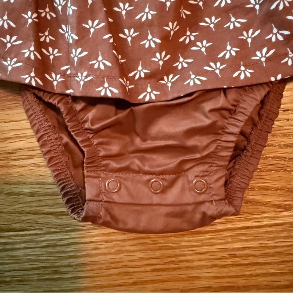 Carter's Girls 18 Months Brown Floral Print Smocked Top Sleeveless Summer Romper - Picture 3 of 5